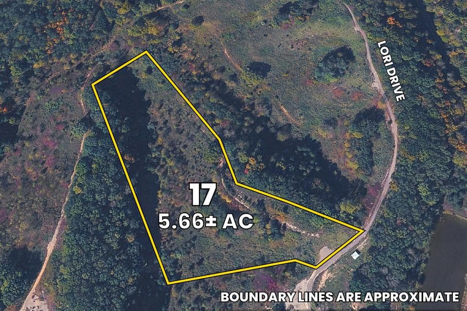 17 Lori Drive, Irvine, KY 40336