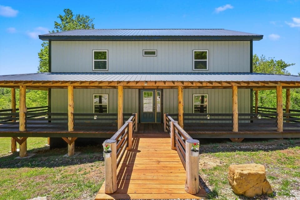 1237 Burton Williams Road, Irvine, KY 40336