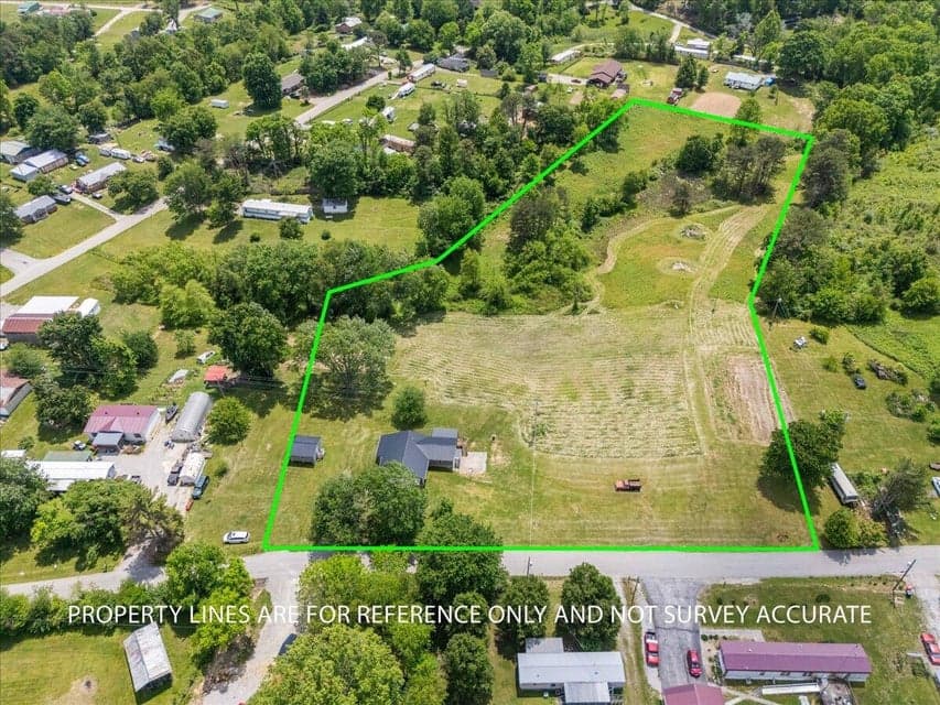 181 Little Arthur Ridge Road, East Bernstadt, KY 40729