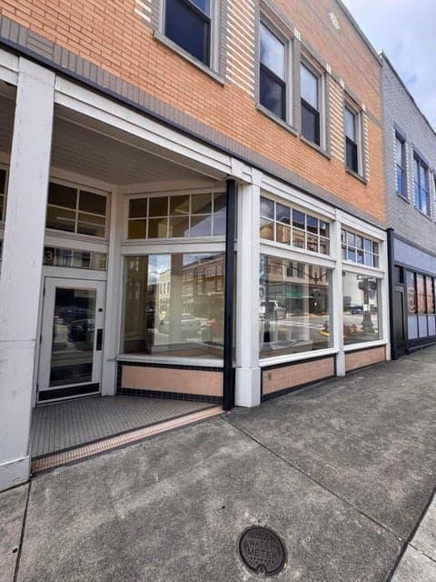 203 E Mount Vernon Street Suite B, Somerset, KY 42501