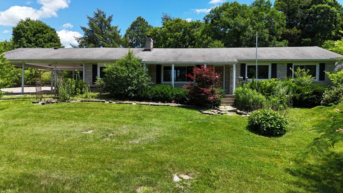 303 Freedom School Road, Mt Vernon, KY 40456