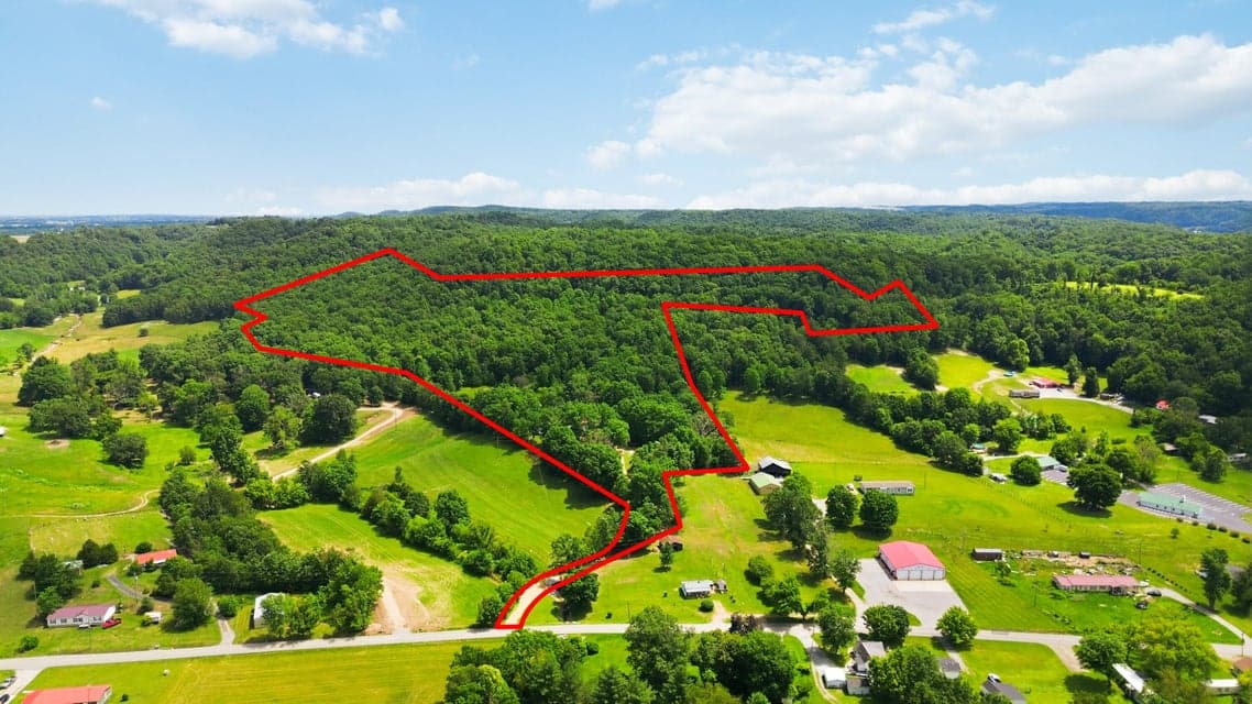 190 Geneva-McKinney Road, Hustonville, KY 40437