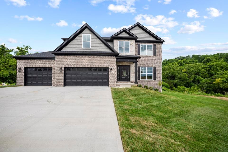137 Ivy Creek Drive, Richmond, KY 40475