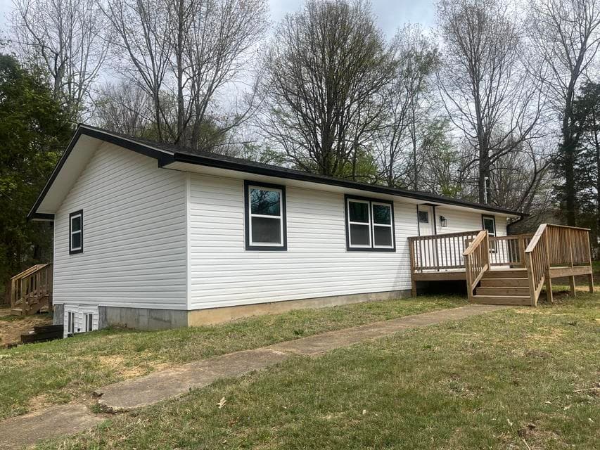 4201 Lovelaceville Road, Paducah, KY 42001