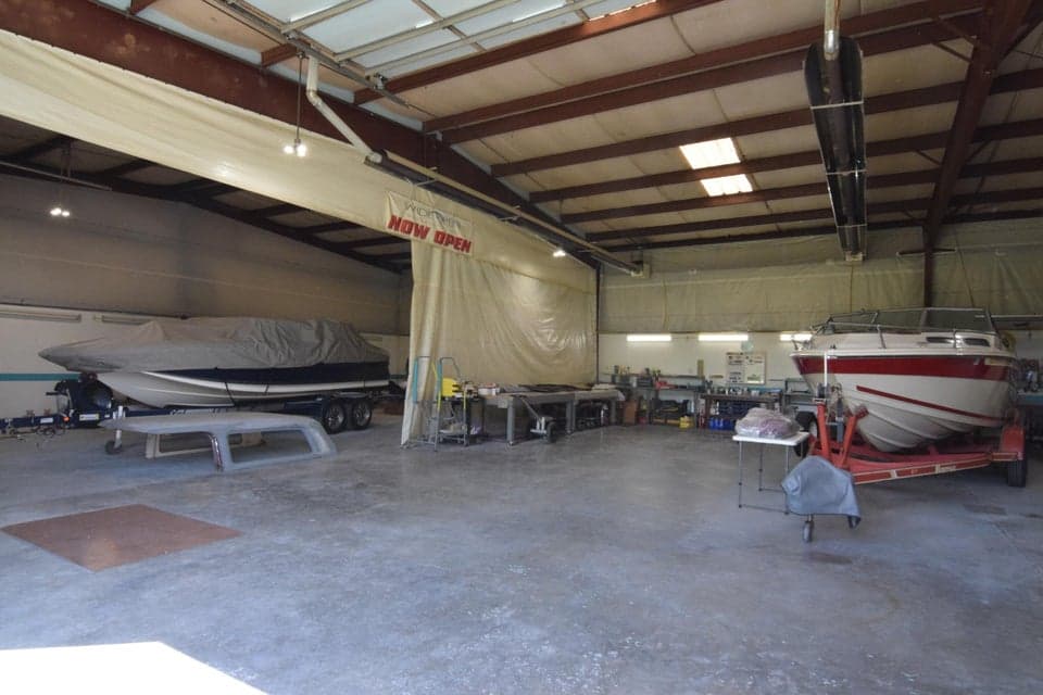 8975 US-62, Calvert City, KY 42029