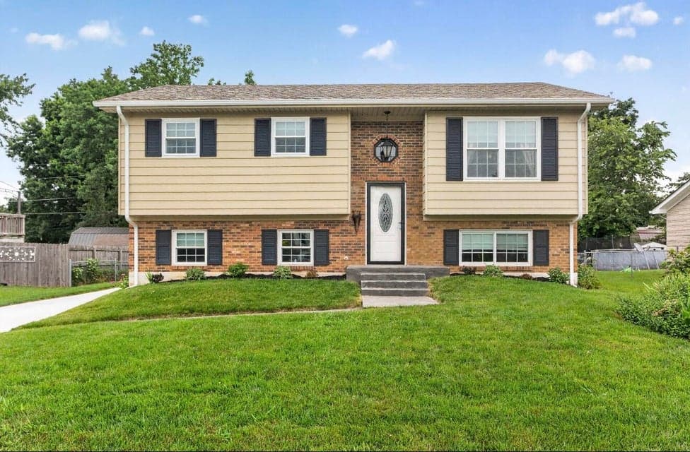 515 Pinoak Drive, Nicholasville, KY 40356