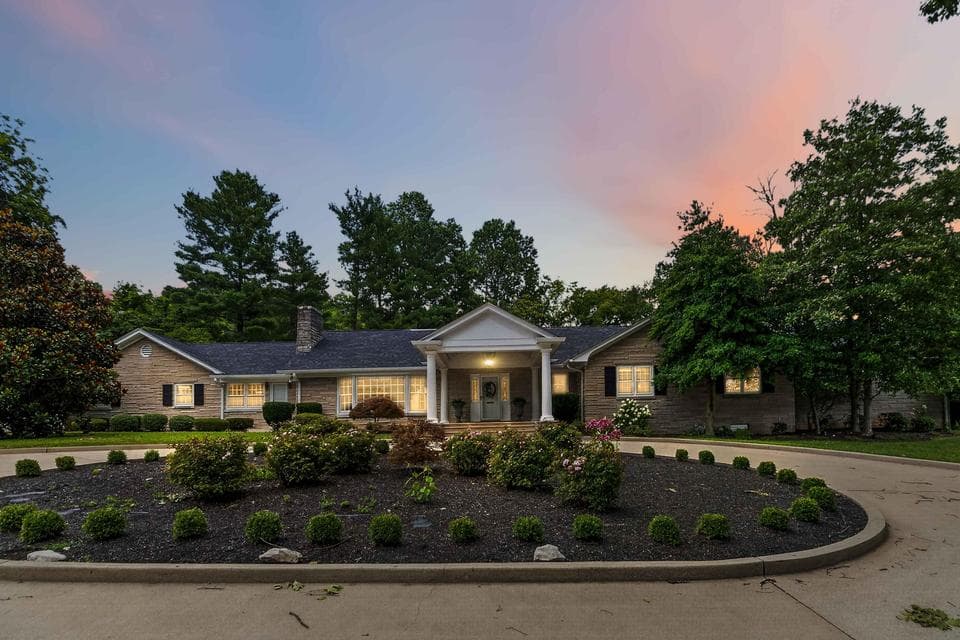 145 Woodland Drive, Somerset, KY 42501