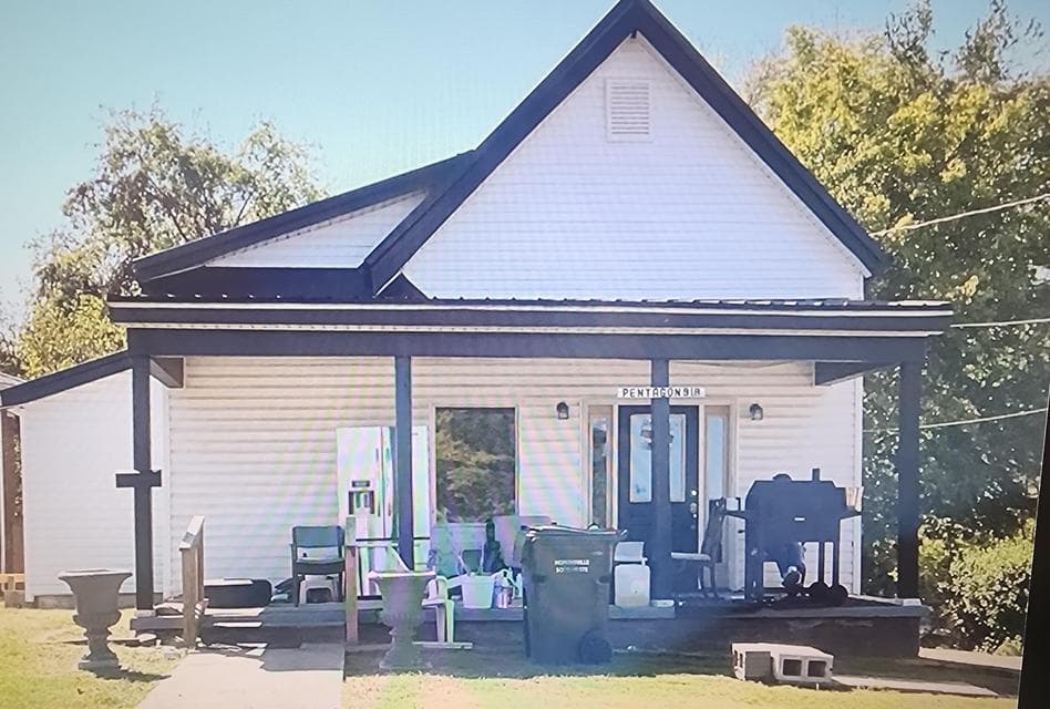 919 E 9th Street, Hopkinsville, KY 42240