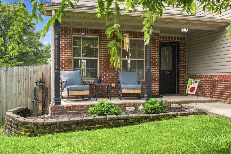 404 E Ridge Drive, Nicholasville, KY 40356