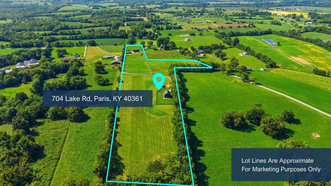 704 Lake Road, Paris, KY 40361