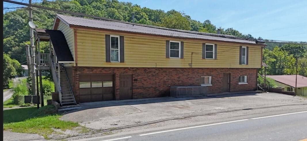 3712 N Hwy 421, Manchester, KY 40962