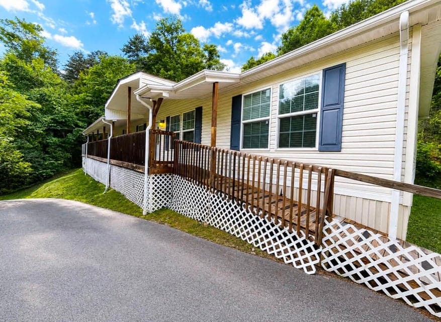 2961 highway 522, Baxter, KY 40806