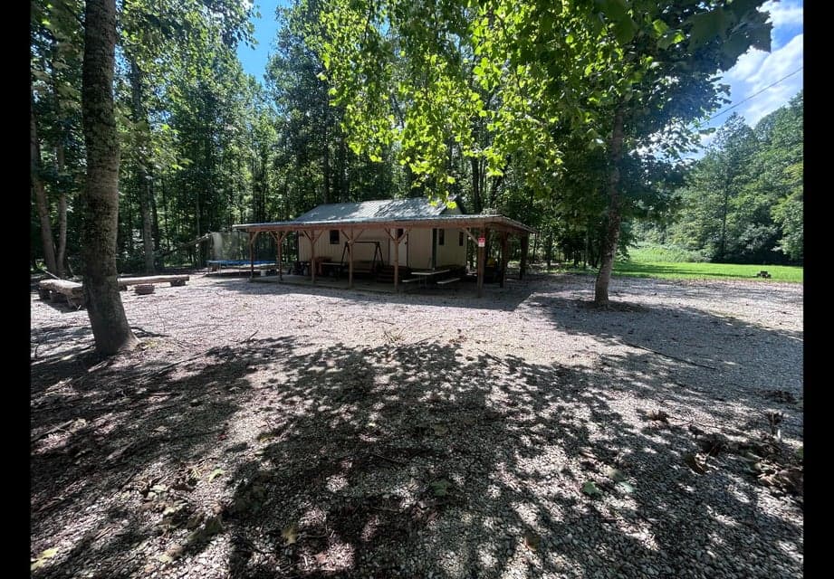 5800 Straight Fork, Vanceburg, KY 41179