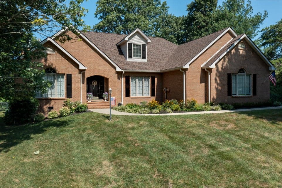 512 Water Cliff Drive, Somerset, KY 42503