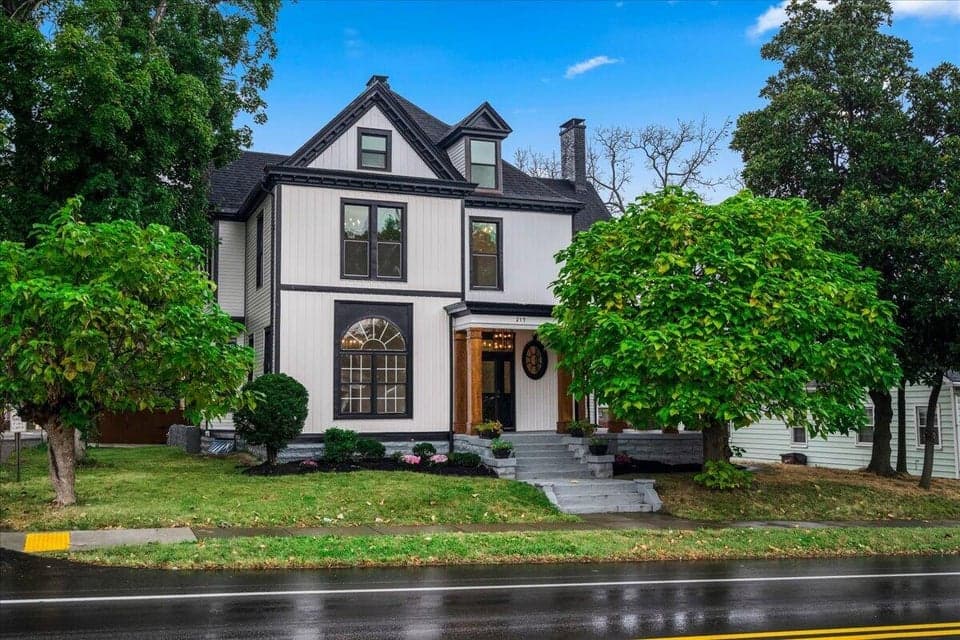 217 S Main Street, Nicholasville, KY 40356