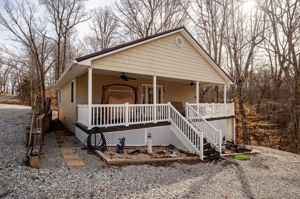 81 White Oak Lane, Monticello, KY 42633