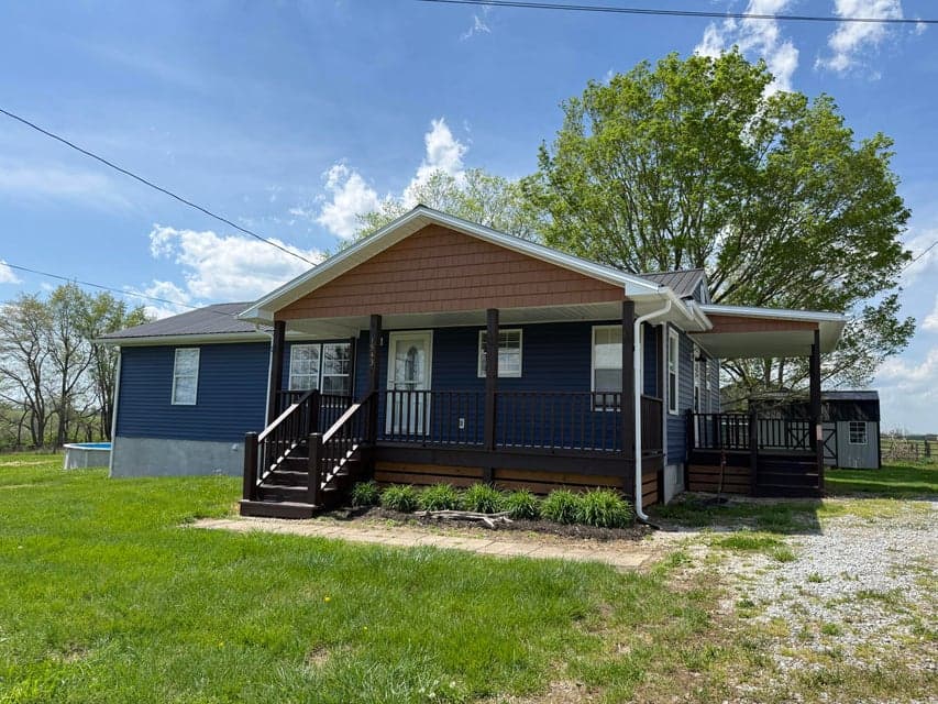 1543 W Tunnel Hill Road, Owingsville, KY 40360