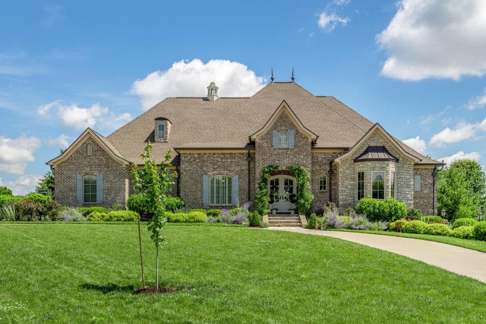 111 Roseburg Way, Nicholasville, KY 40356