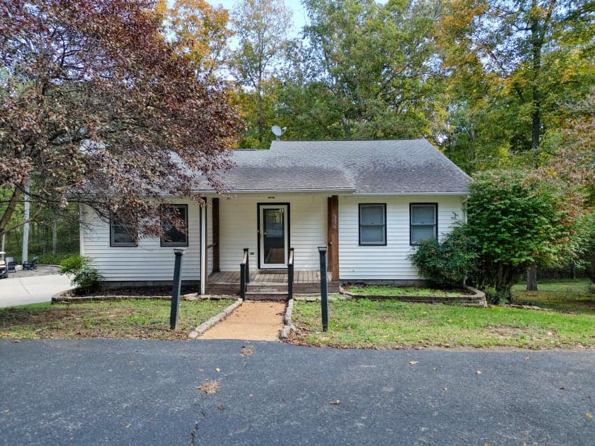 376 Peachtree Drive, Benton, KY 42025
