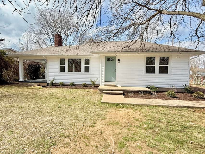 2711 Kenwood Drive, Hopkinsville, KY 42240