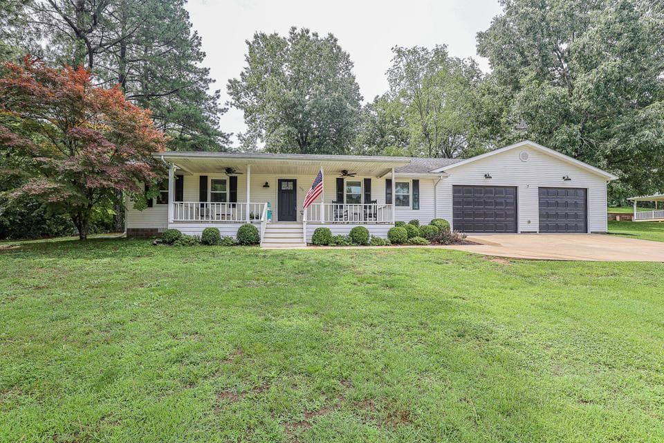 498 Impala Road, Gilbertsville, KY 42044