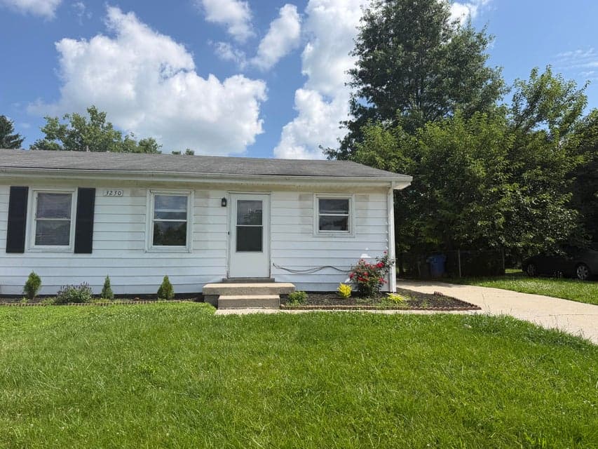 3230 Aqueduct Drive B, Lexington, KY 40517