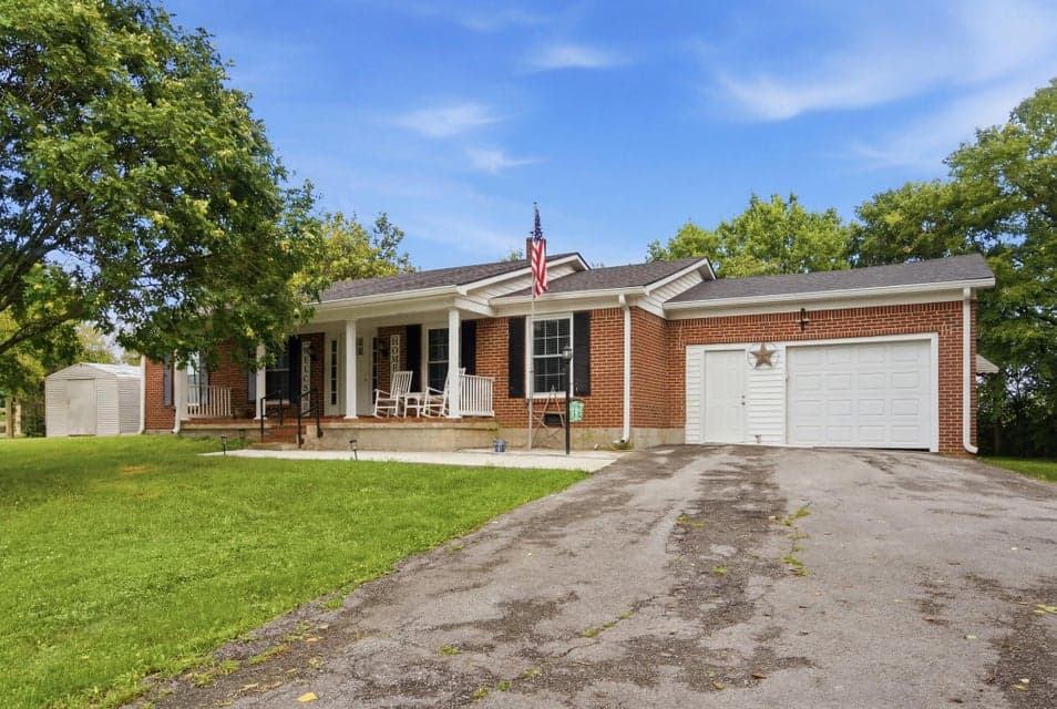 232 McCrosky Pike, Harrodsburg, KY 40330