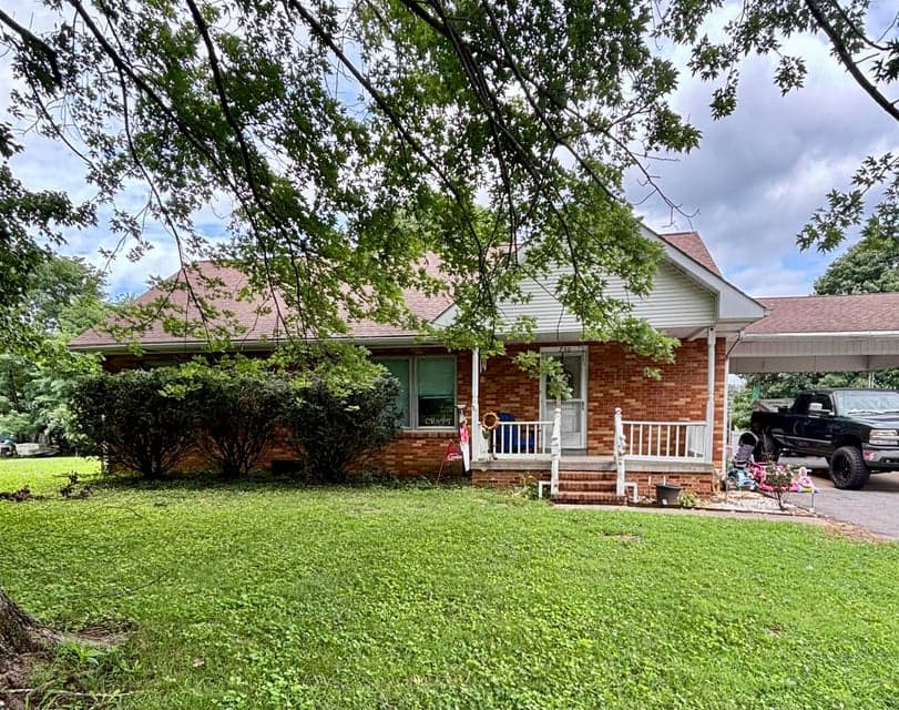 730 Shelby Road, Salem, KY 42078