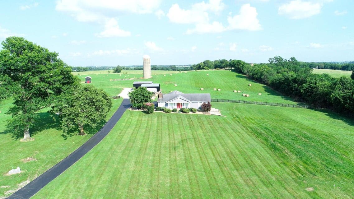 1835 Warwick Road, Harrodsburg, KY 40330