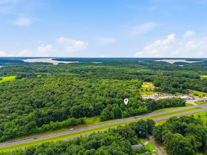 1613 U.S. 62, Kuttawa, KY 42055