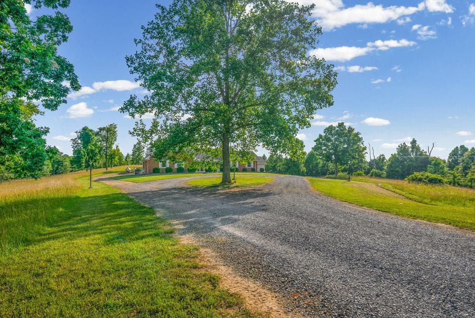 20715 Dawson Springs Road, Crofton, KY 42217