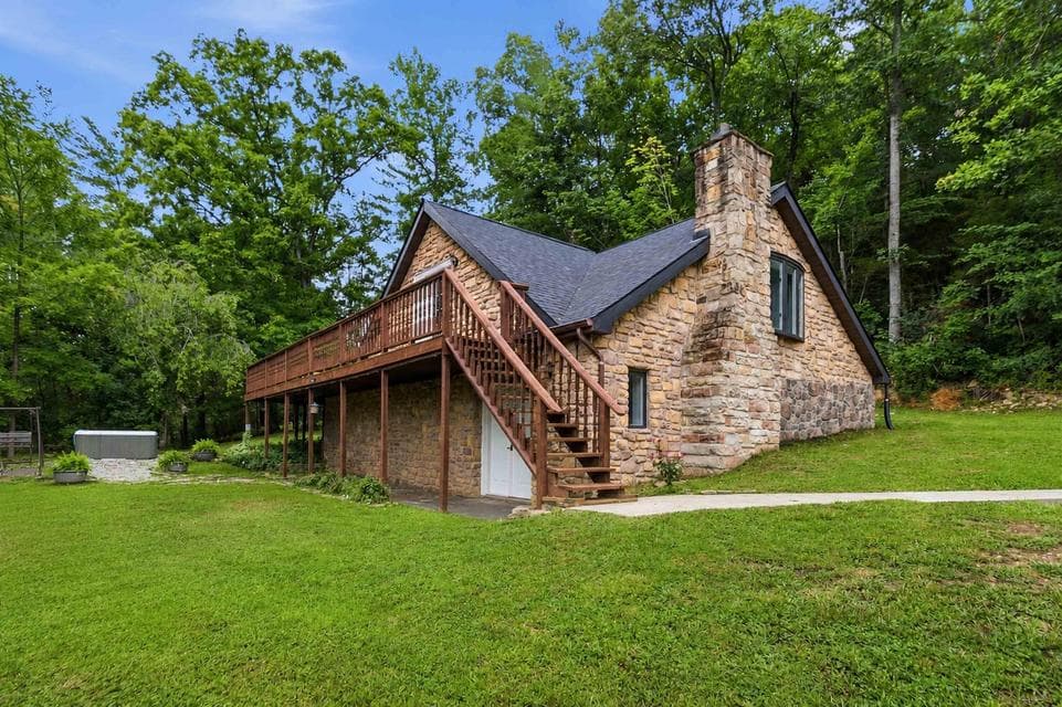 1862 Shopville Road, Somerset, KY 42503