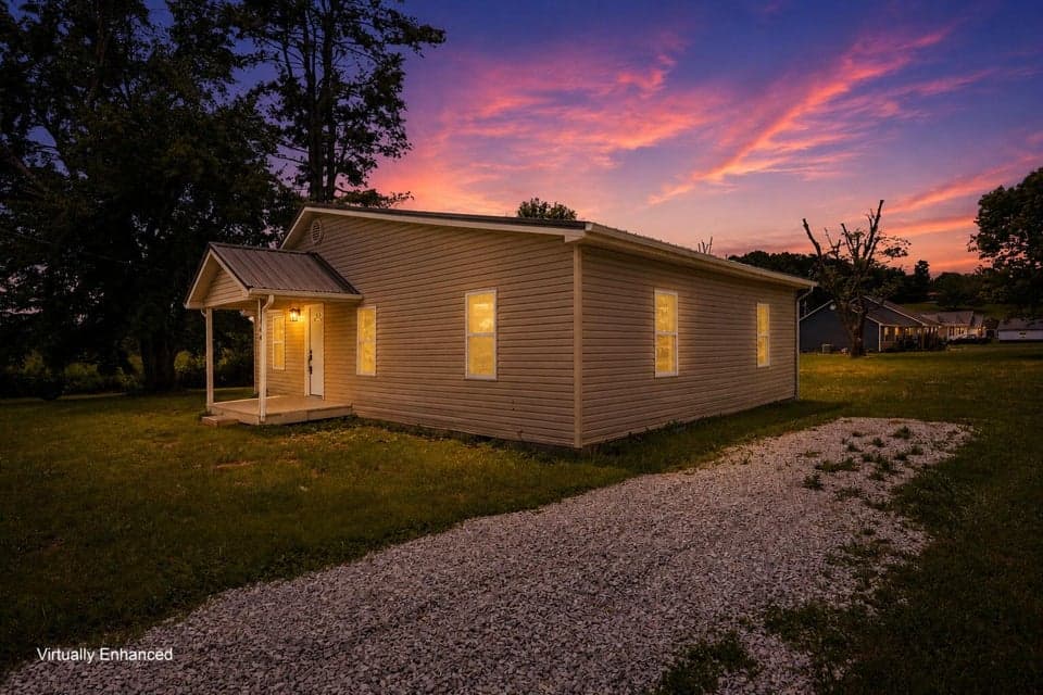 100 Fay Street, Jeffersonville, KY 40337