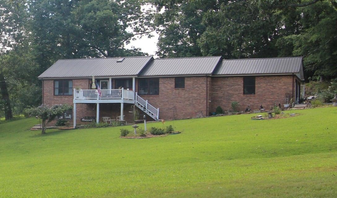 85 Lagus Road, Kuttawa, KY 42055