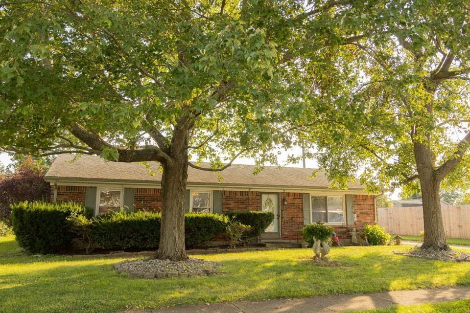 203 Hutchins Drive, Georgetown, KY 40324