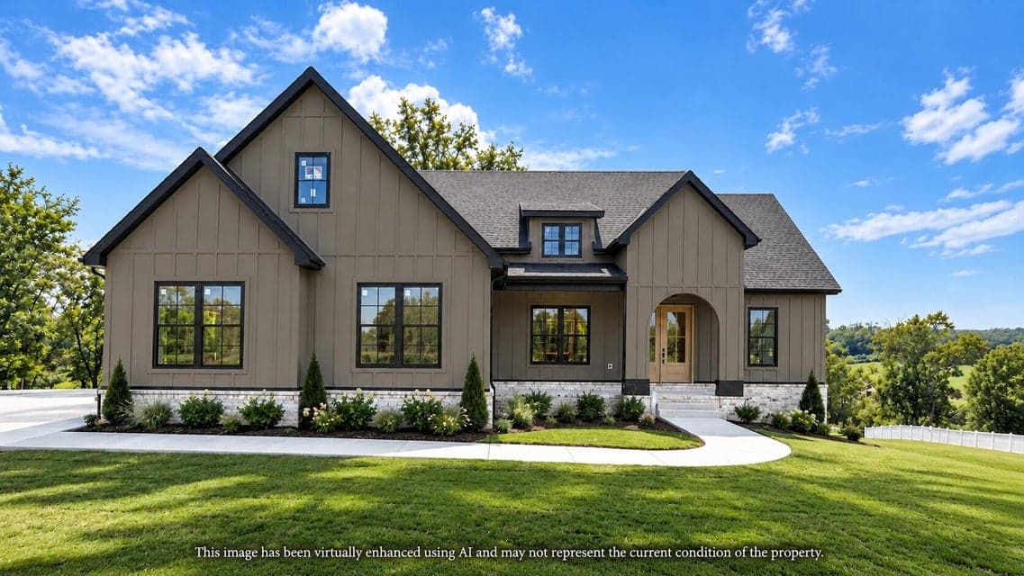 2030 West Court, Richmond, KY 40475