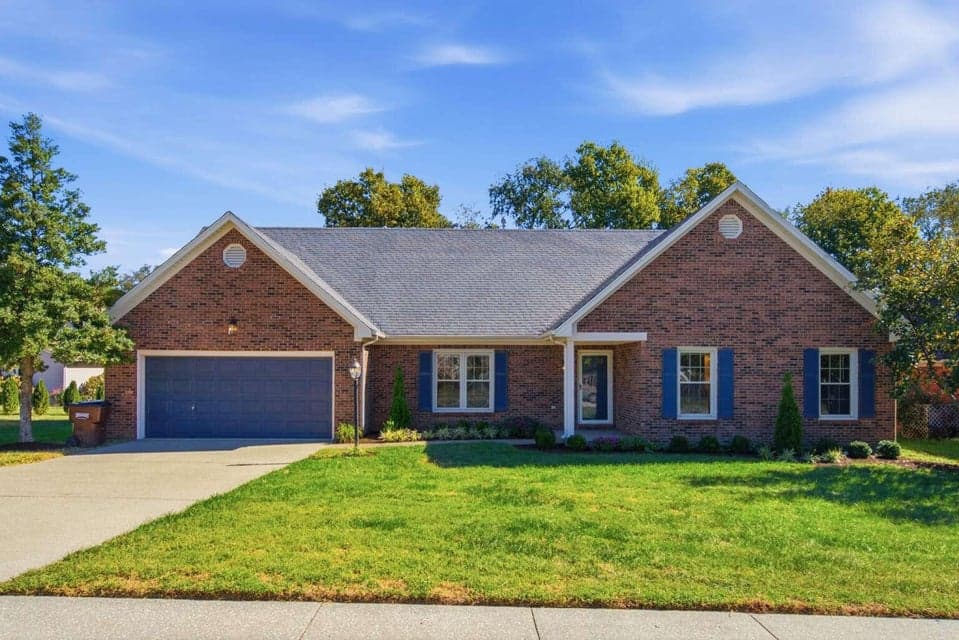 115 S Hill Road, Versailles, KY 40383